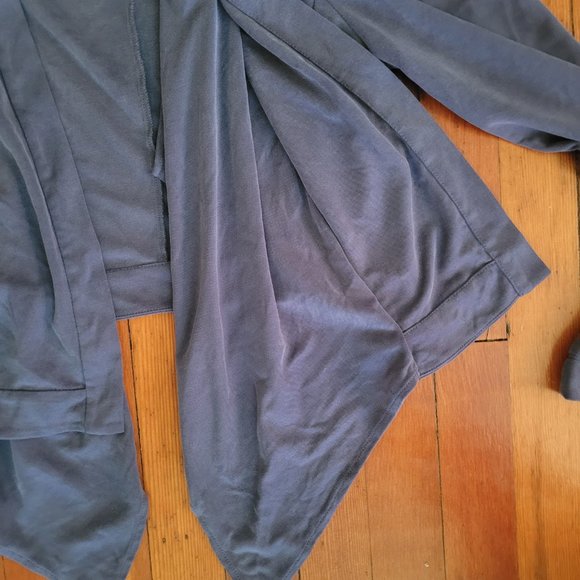 Cropped Blue Layered Cardigan from BCBGMaxAzria, sz XS - Picture 5 of 7